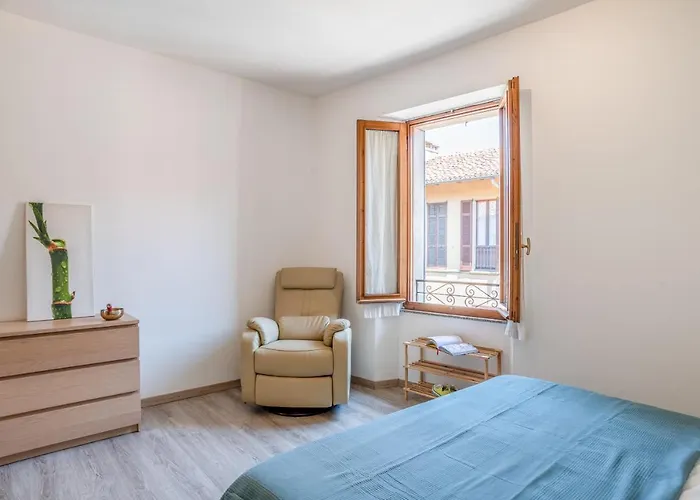 Guesthost - Renovated Апартаменты *