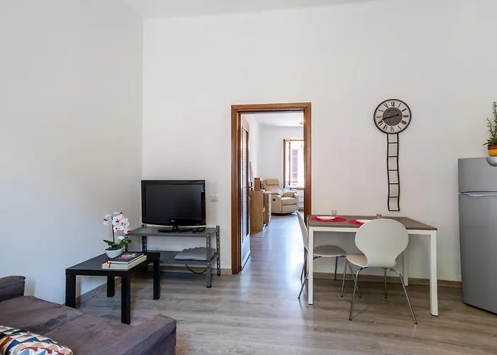 Guesthost - Renovated Appartement